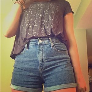 american eagle grey tee